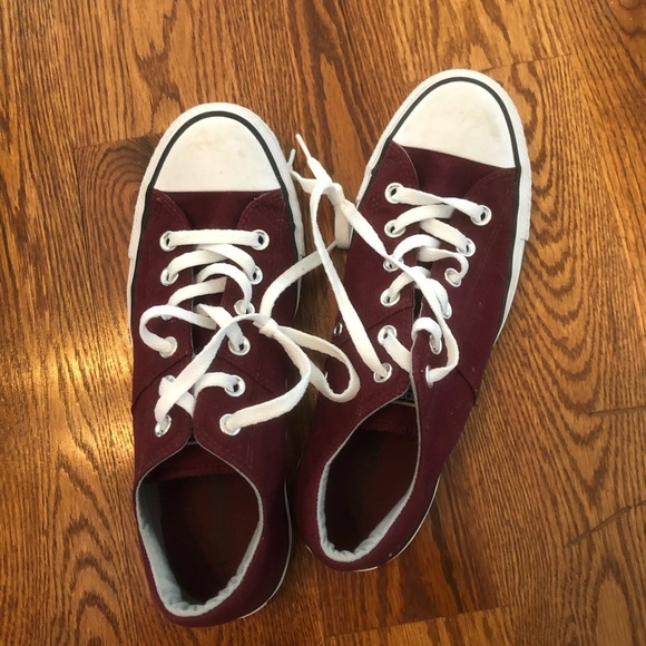 Converse Shoes - Maroon Converse - lightly worn